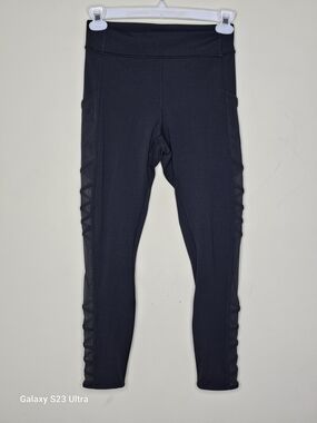 Lululemon Black Mesh Side Panel Leggings